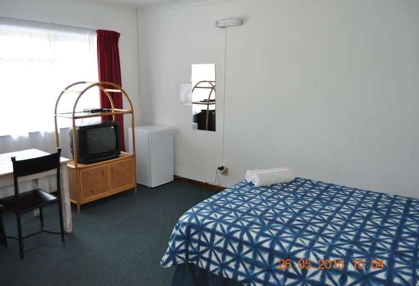 호스텔 Backpacker Apartments
