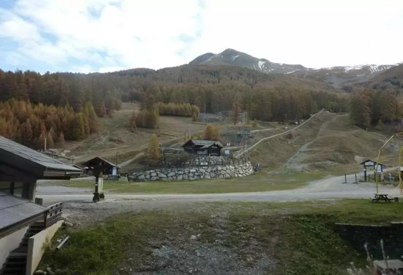 Studio Les Orres, 1 Pièce, 4 Personnes   Fr 1 322 181