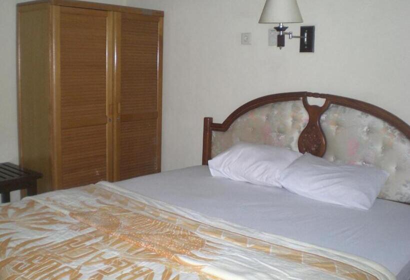 민박 Adus Beach Inn