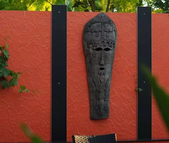 مبيت وإفطار The Retreat At Froog Moore Park