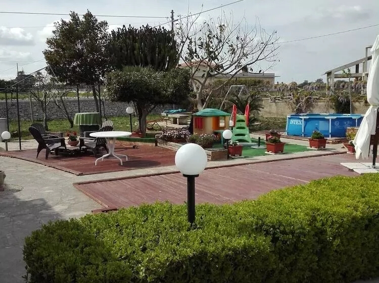 تختخواب و صبحانه Villa Rosa