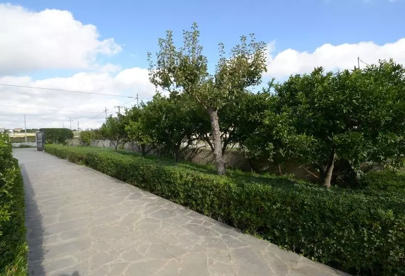 تختخواب و صبحانه Villa Rosa