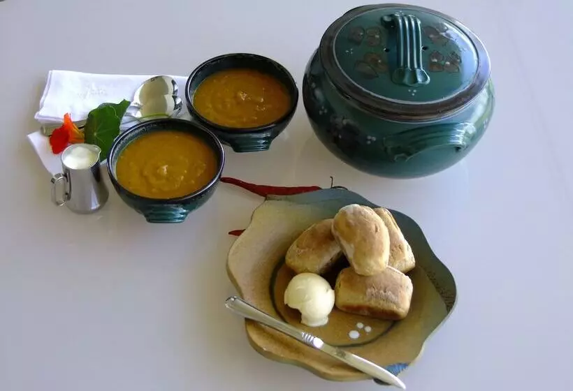 Deshons Country Retreat