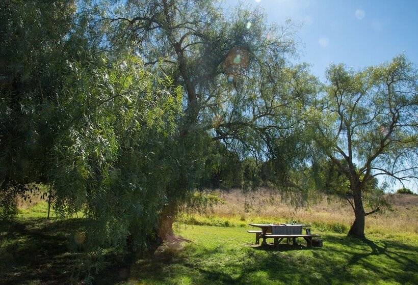 Deshons Country Retreat