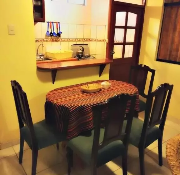 مسافرخانه Conquista Cusco