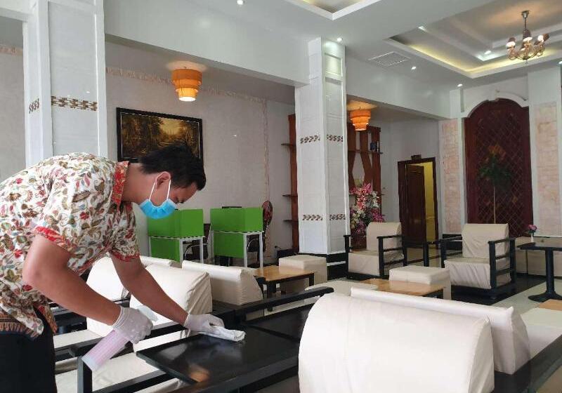 בית מלון כפרי Aristocrat Residence &