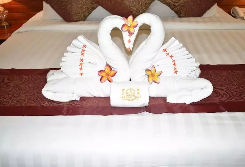 Hotel Aristocrat Residence &