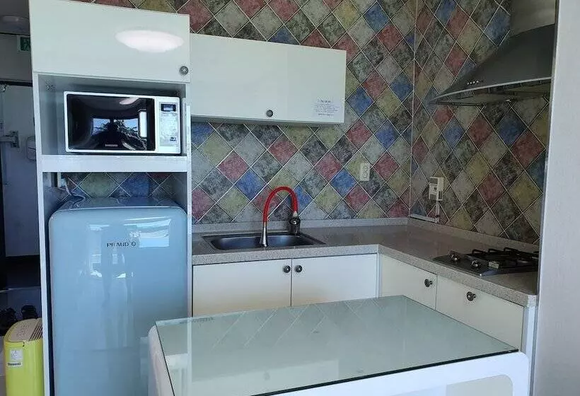 בית מלון כפרי Beewool Chaewool