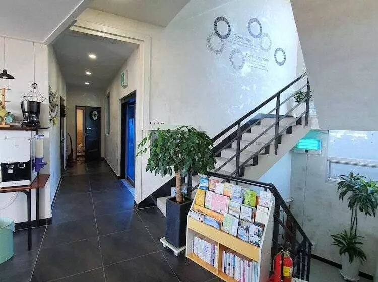 בית מלון כפרי Beewool Chaewool