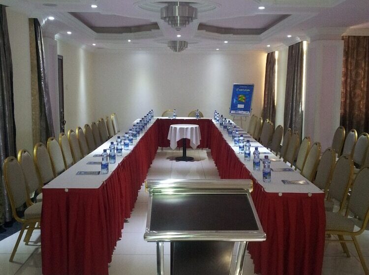 فندق Bole Skygate