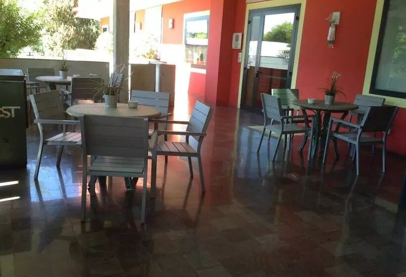 ホテル Cinzia Ristorante Christian E Manuel