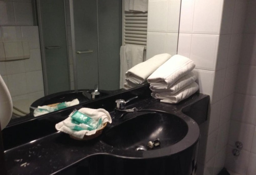 ホテル Cinzia Ristorante Christian E Manuel