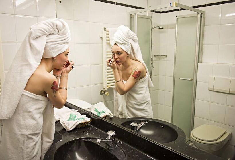 ホテル Cinzia Ristorante Christian E Manuel