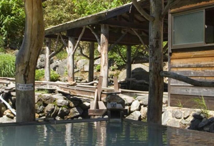 호텔 Kyukamura Nyutoonsenkyo