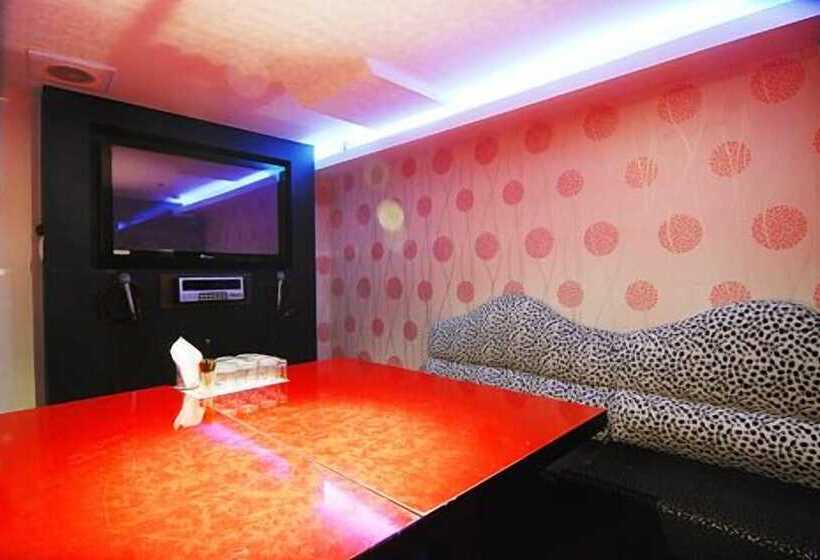 Hotel Noblesse Tourist