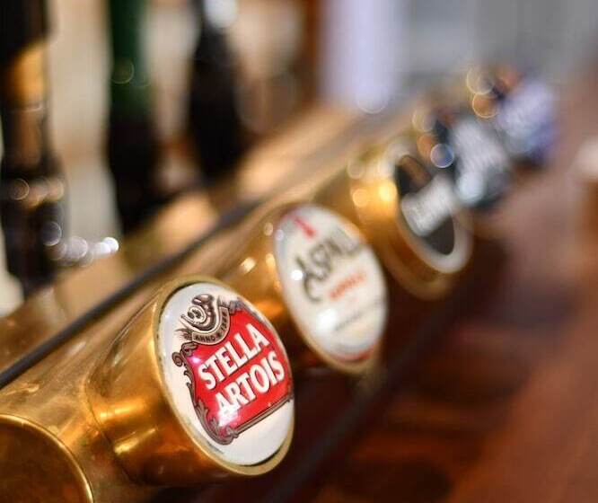 Hotel Oliver Cromwell