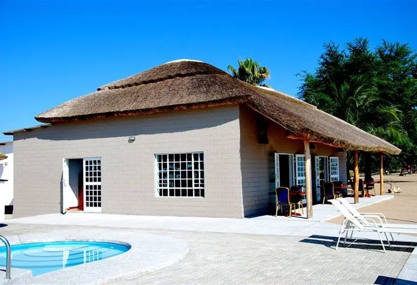 호텔 Skinny Hippos Lodge