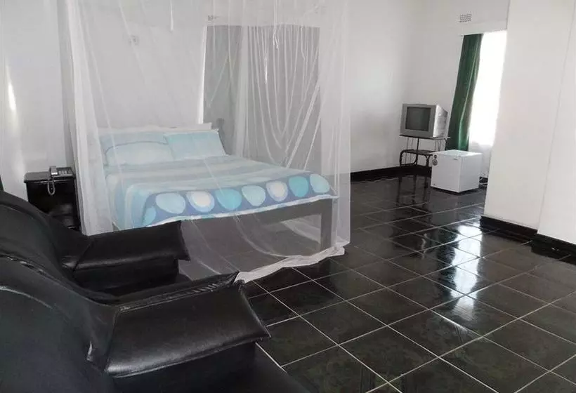 호텔 Skinny Hippos Lodge