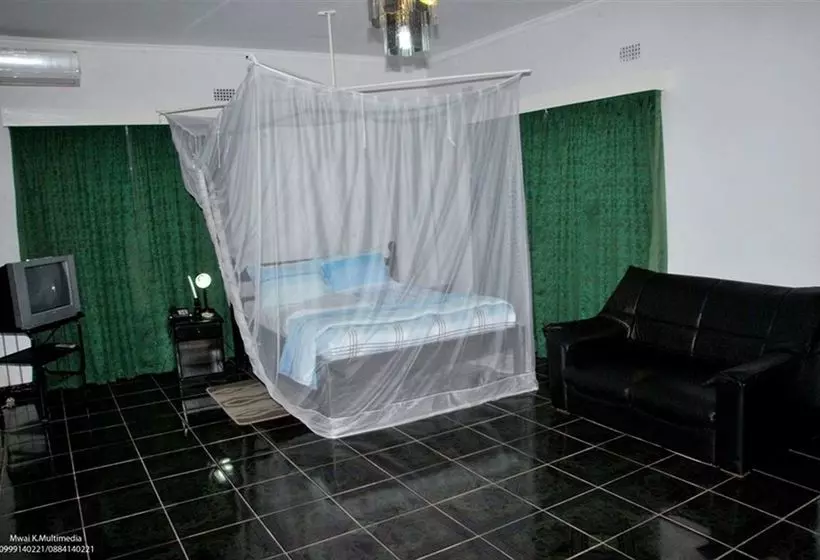 호텔 Skinny Hippos Lodge