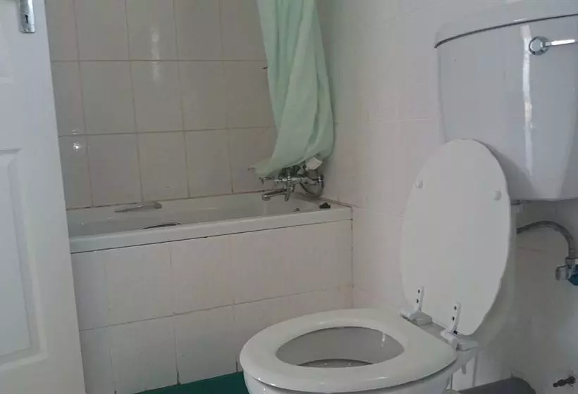 호텔 Skinny Hippos Lodge