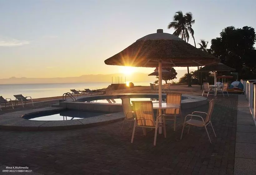 호텔 Skinny Hippos Lodge