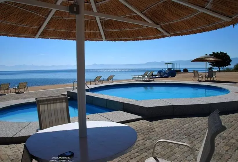 호텔 Skinny Hippos Lodge