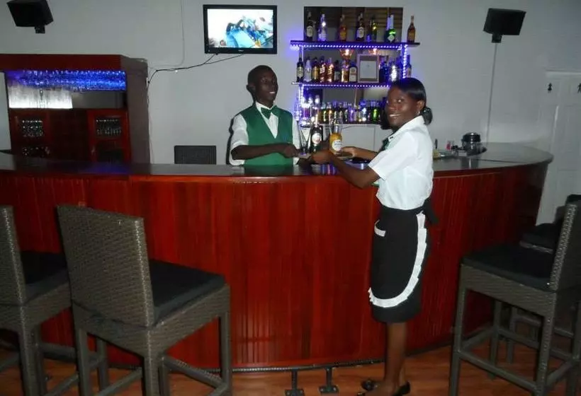 호텔 Skinny Hippos Lodge