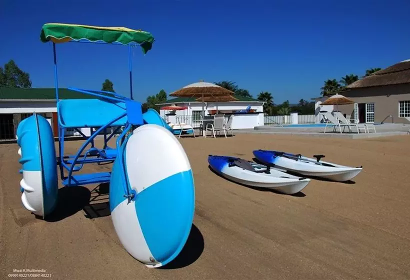 호텔 Skinny Hippos Lodge