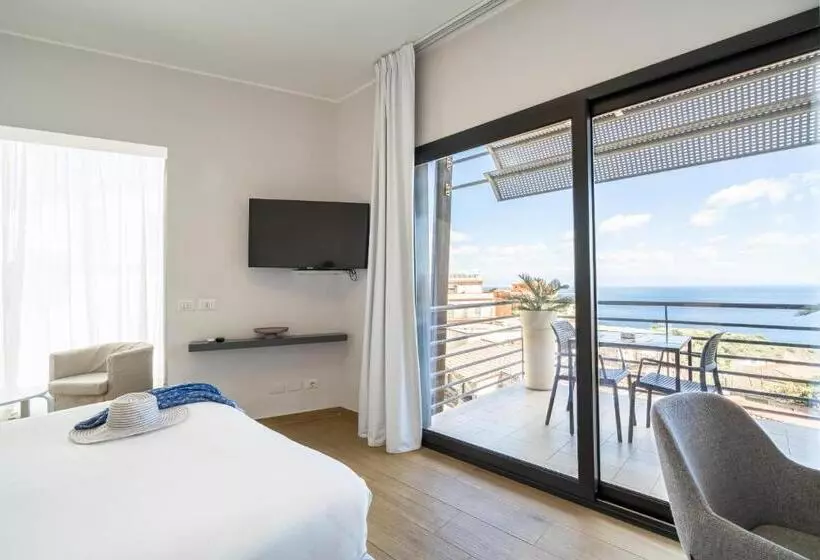 בית מלון כפרי Taormina Palace