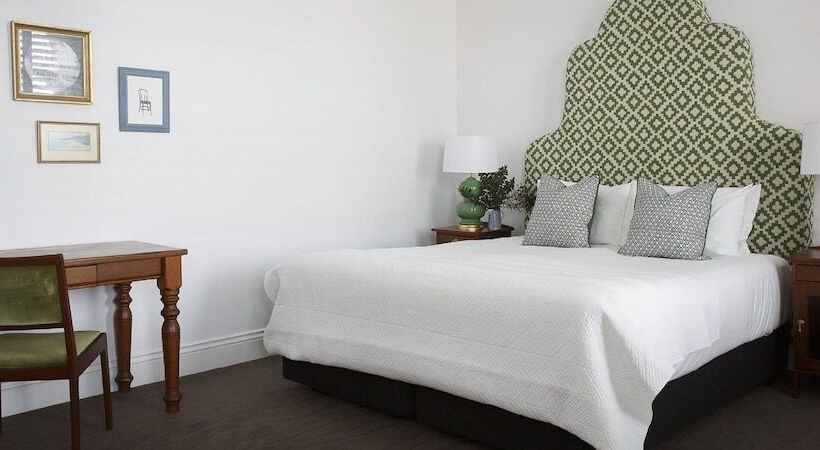 בית מלון כפרי The Provincial Boutique