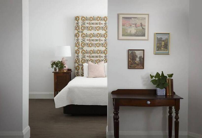 בית מלון כפרי The Provincial Boutique