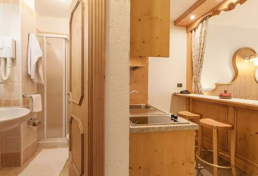 ホテル Vallee Blanche Courmayeur