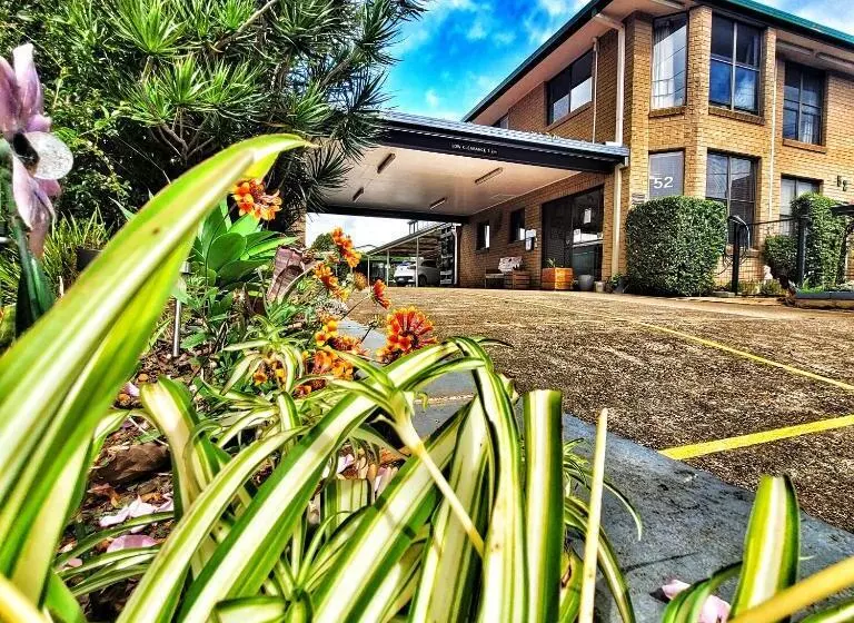 مُتل Raceview Motor Inn