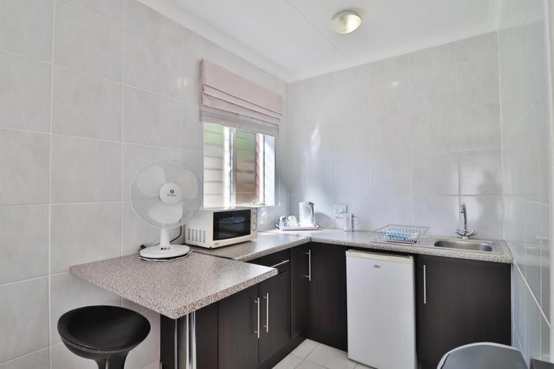 بنسيون Fin And Feather Guest Lodge