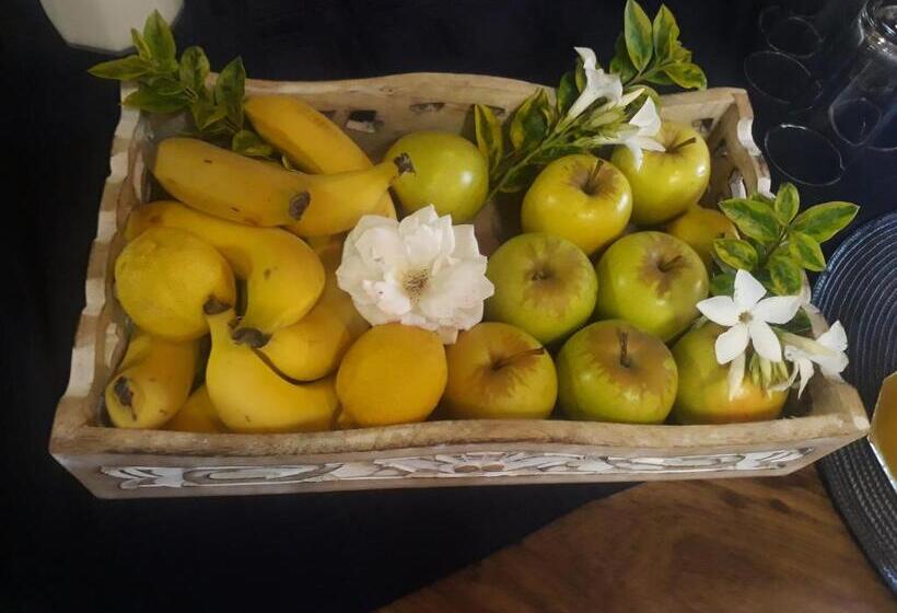 بنسيون Fin And Feather Guest Lodge