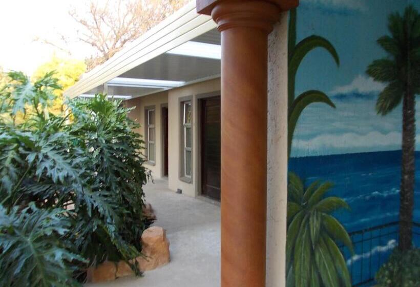 膳宿费 Homestay Travel Guest House