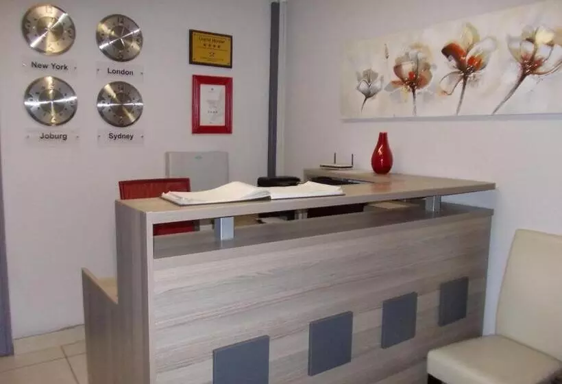 Пансион Homestay Travel Guest House