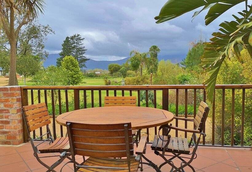 פנסיון Val D  Or Estate