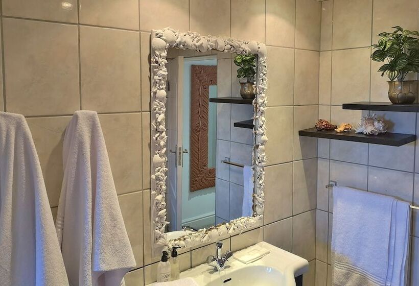 פנסיון Val D  Or Estate