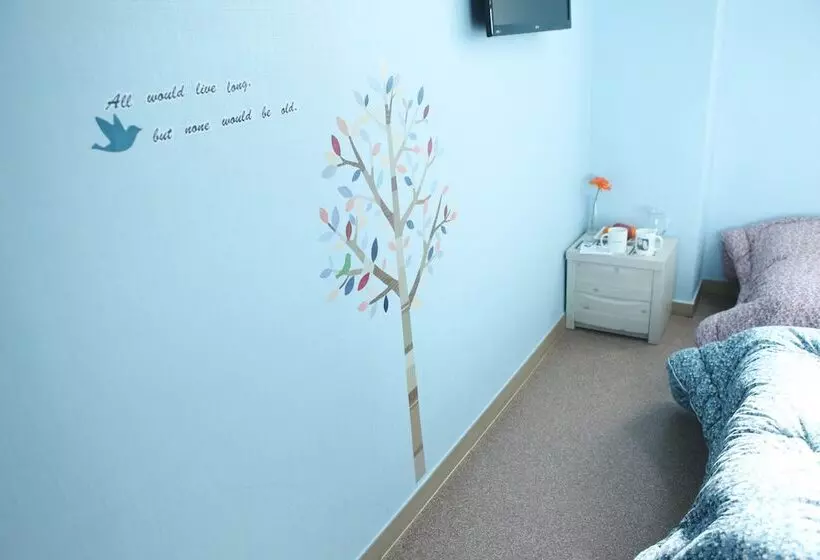 پانسیون Well Plus Guest House