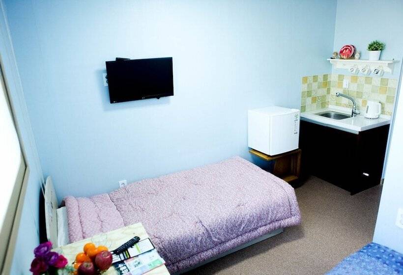 Pensiune Well Plus Guest House