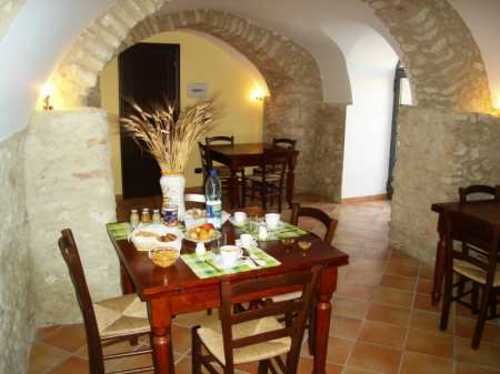 住宿加早餐  Locanda Il Cappero