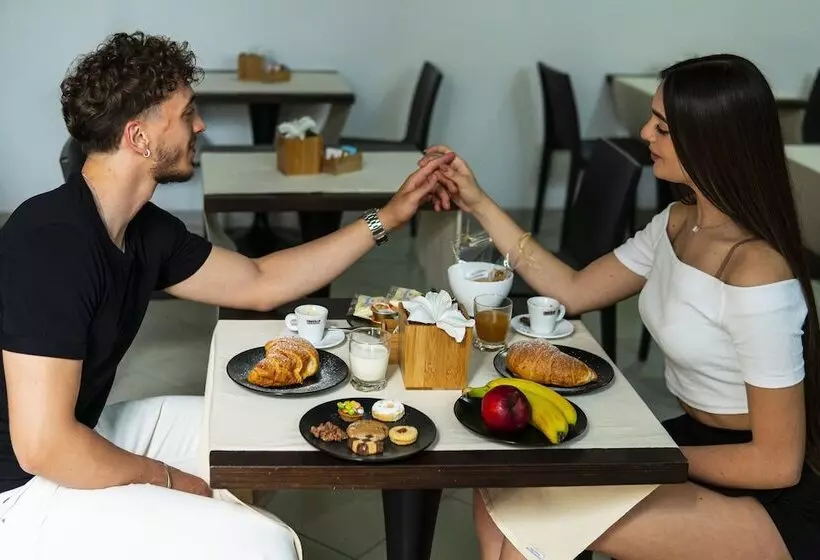 ホテル Albergo Pompei Valley