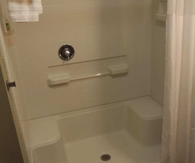 酒店 Eagle S Den Suites Big Spring A Travelodge By Wyndham