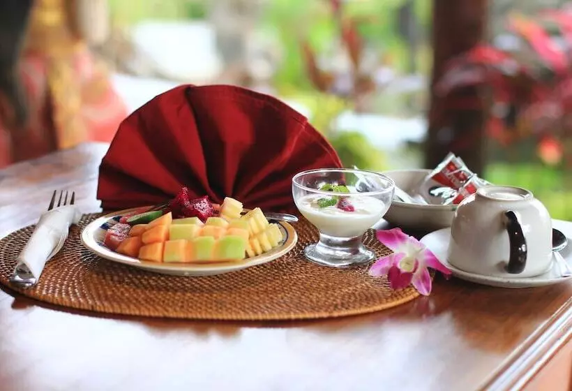 Otel Intan Villa & Suite Ubud