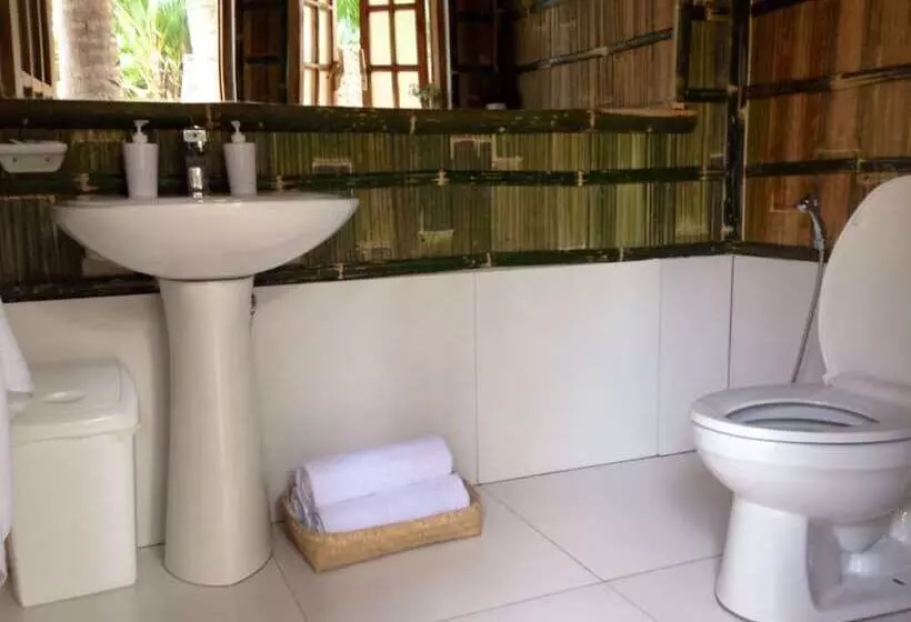 فندق Isla Expeditions