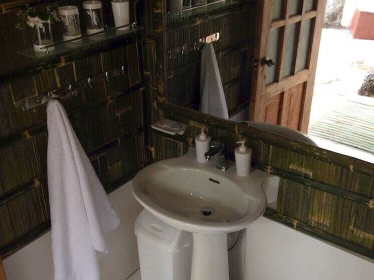 酒店 Isla Expeditions