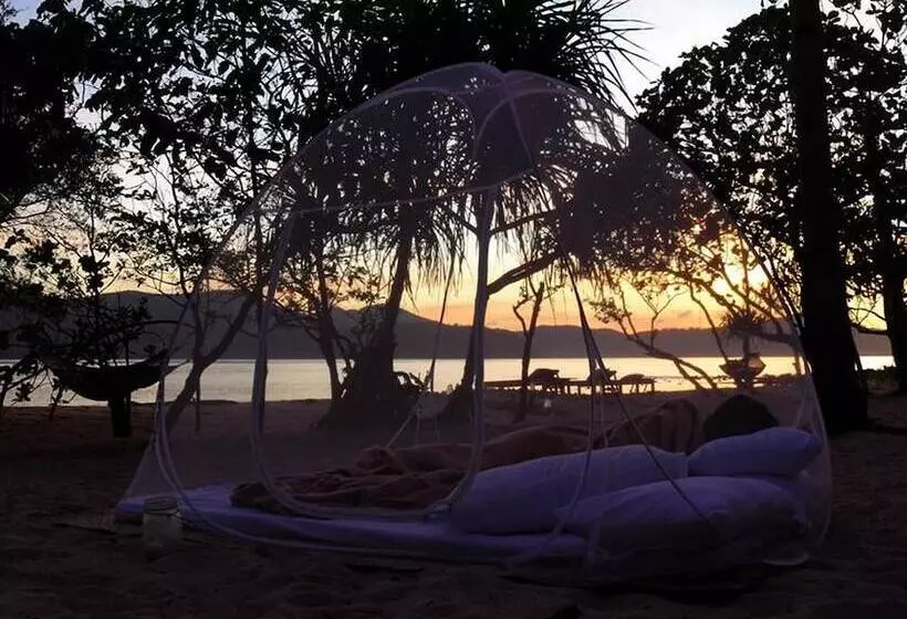 فندق Isla Expeditions