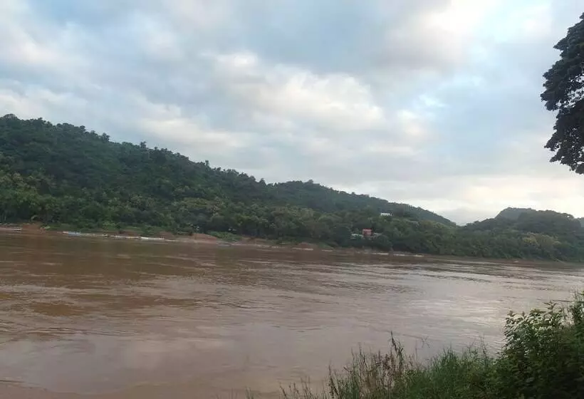 هتل Mekong Sunset View
