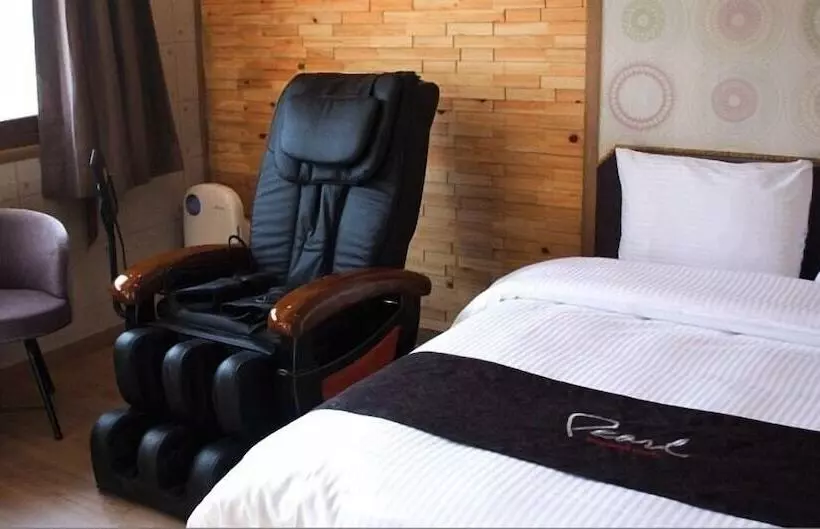 酒店 The 7 Business